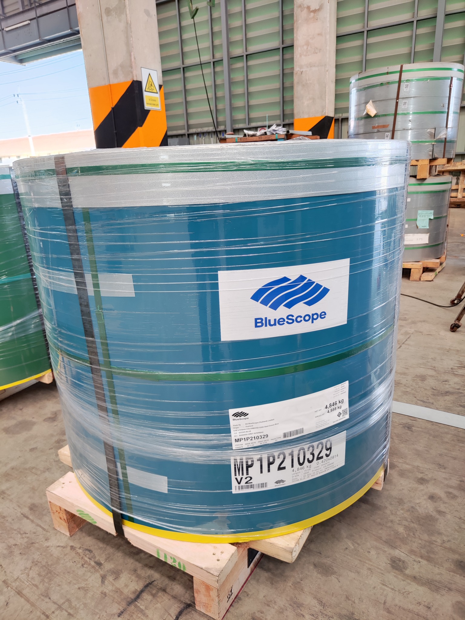 เหล็กม้วน Bluescope Colorbond - SV Metal World